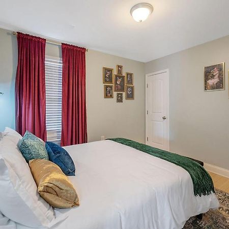 New Victorian Theme, 3Br, Lrg Backyard Close To Pnc Arena, Downtown, And Rdu Airport Raleigh Bagian luar foto