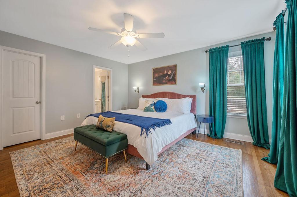 New Victorian Theme, 3Br, Lrg Backyard Close To Pnc Arena, Downtown, And Rdu Airport Raleigh Bagian luar foto